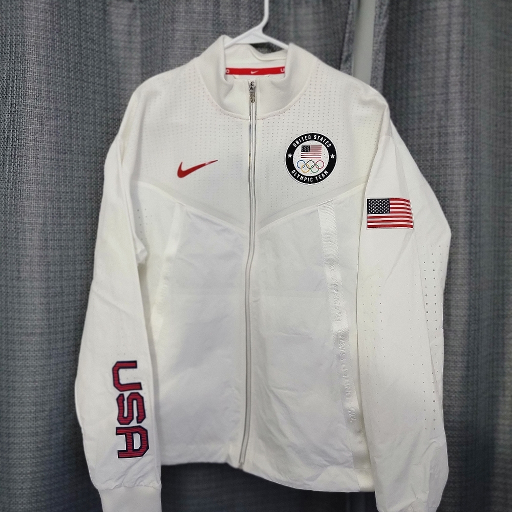 NIKE USA OLYMPIC JACKET